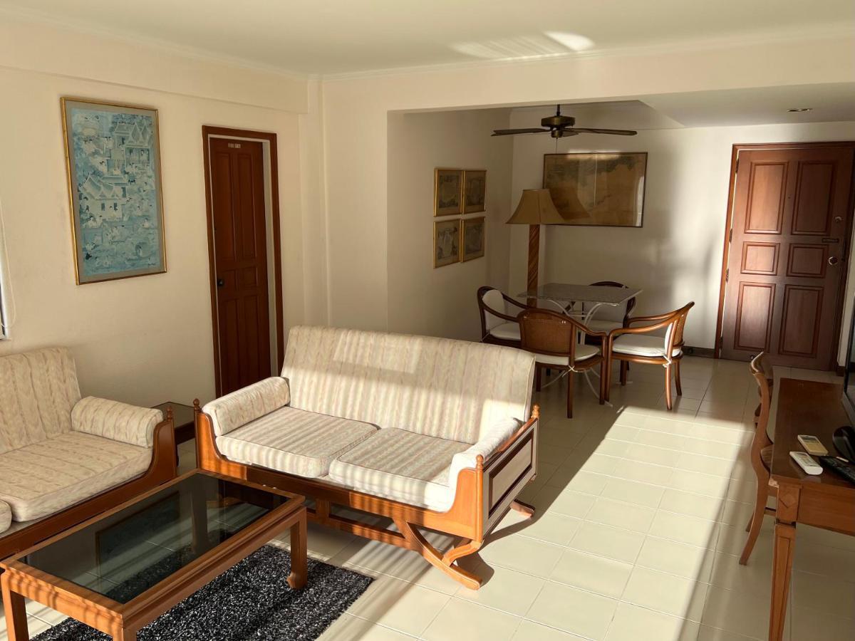 The Monaco Residence Pattaya Ngoại thất bức ảnh