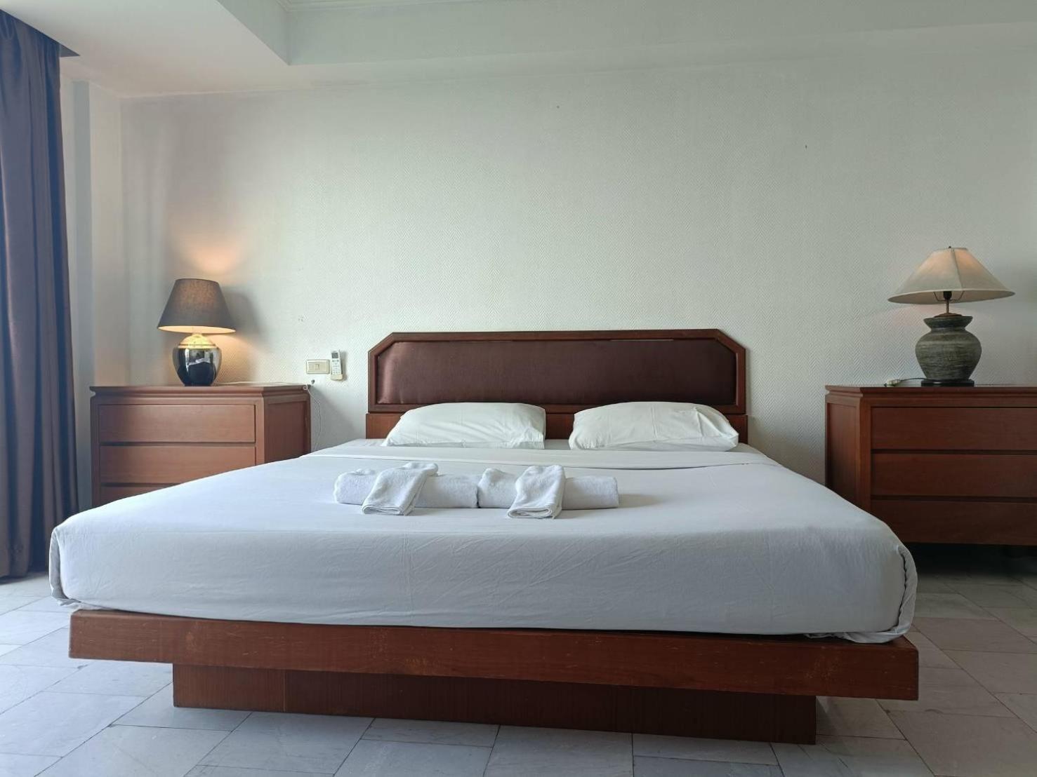 The Monaco Residence Pattaya Ngoại thất bức ảnh