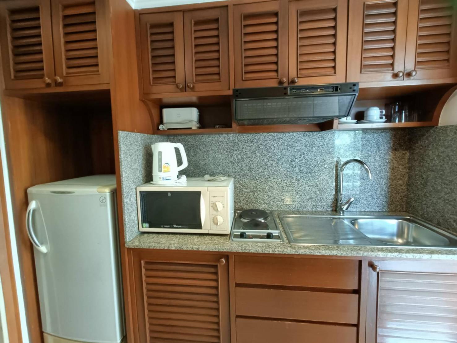 The Monaco Residence Pattaya Ngoại thất bức ảnh