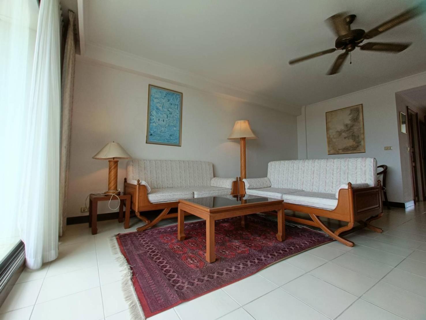 The Monaco Residence Pattaya Ngoại thất bức ảnh
