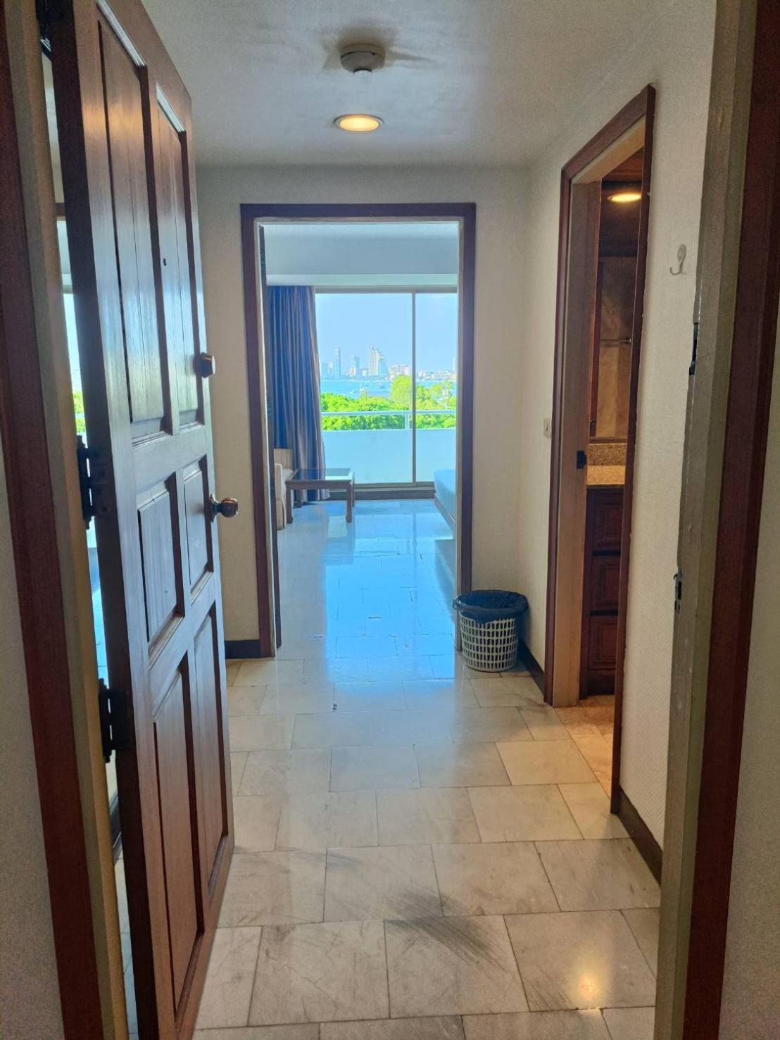 The Monaco Residence Pattaya Ngoại thất bức ảnh