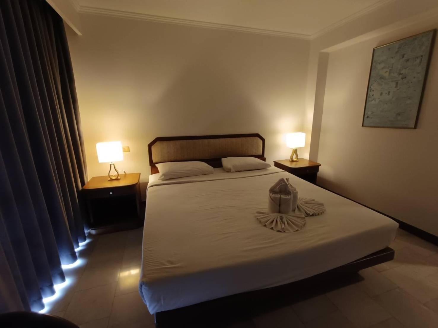 The Monaco Residence Pattaya Ngoại thất bức ảnh