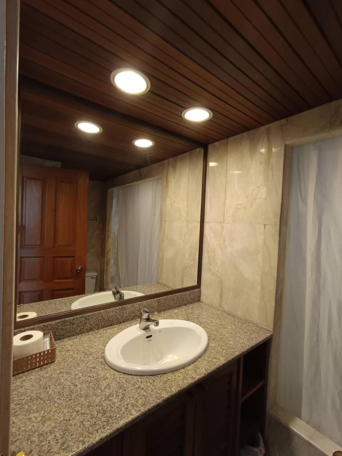 The Monaco Residence Pattaya Ngoại thất bức ảnh